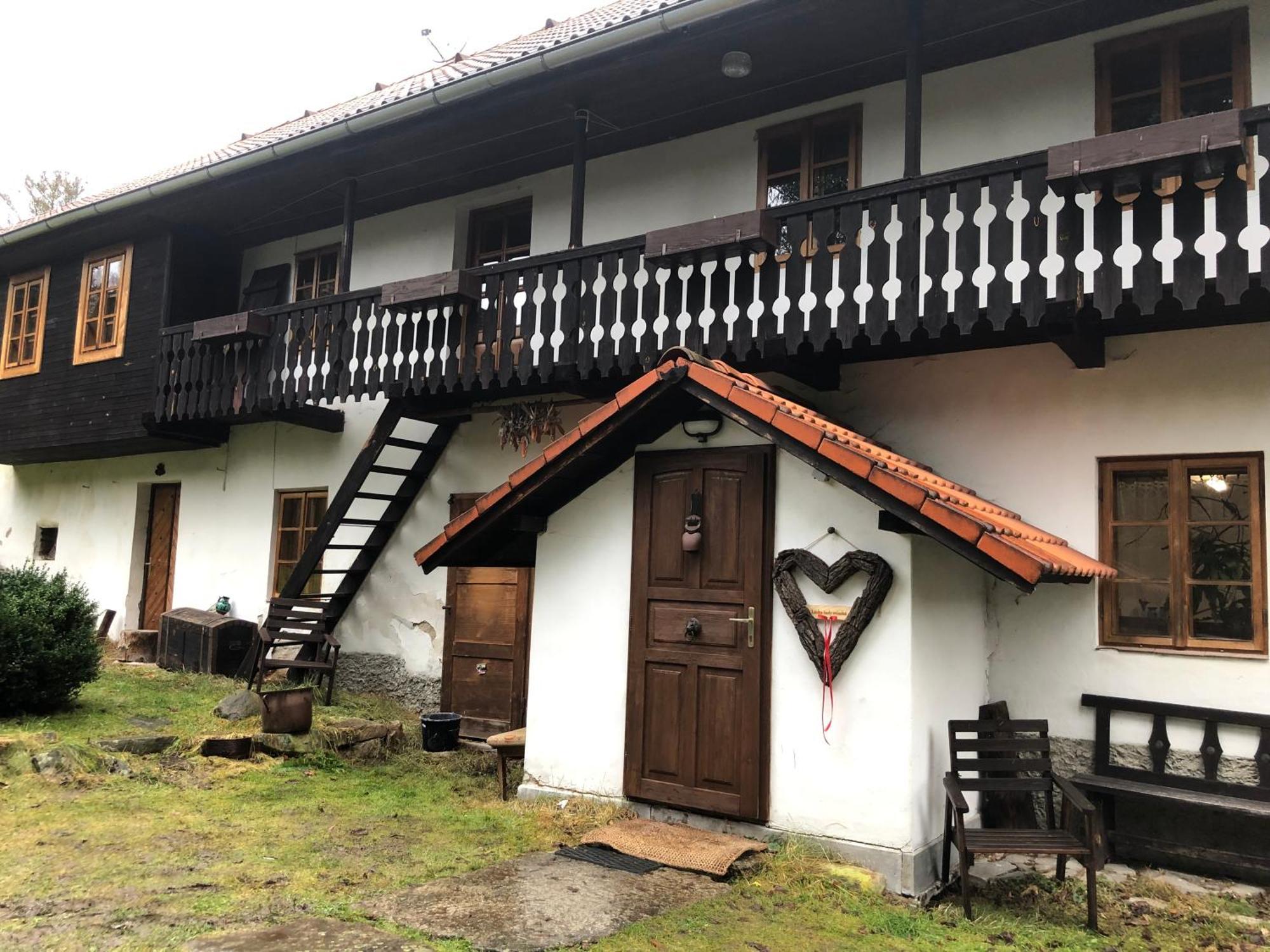 Hotel Chaloupka U Jiriho Nová Pec Exteriér fotografie